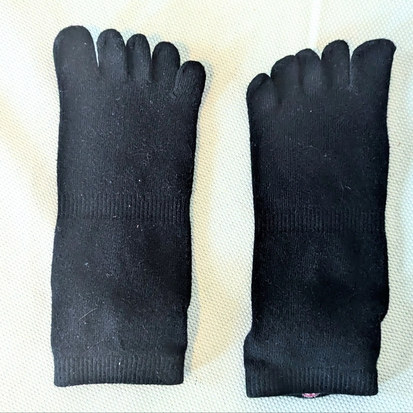 Gaiam Yoga socks - Picture 2 of 4